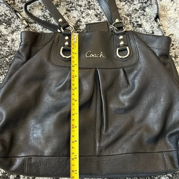 Women’s Coach Black Leather Handbag - Picture 8 of 14